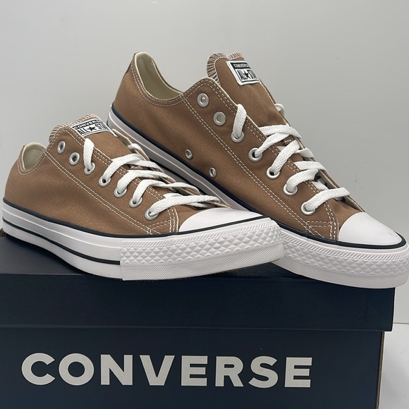 Converse Men’s Brown and White Chuck Taylor All Star Low-Top Sneaker - Hot Tea - Picture 4 of 16